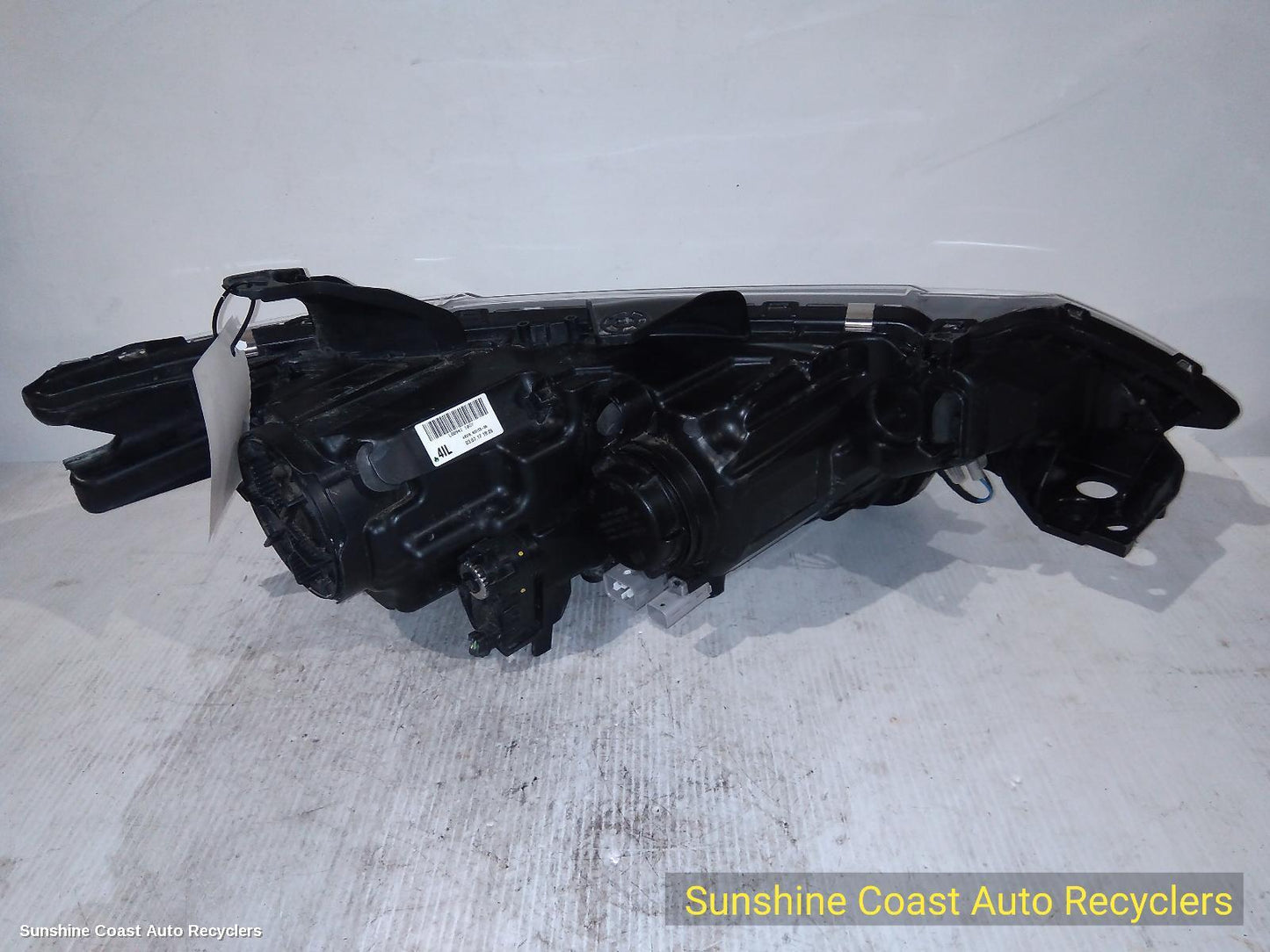 2019 Mitsubishi Outlander Left Headlamp