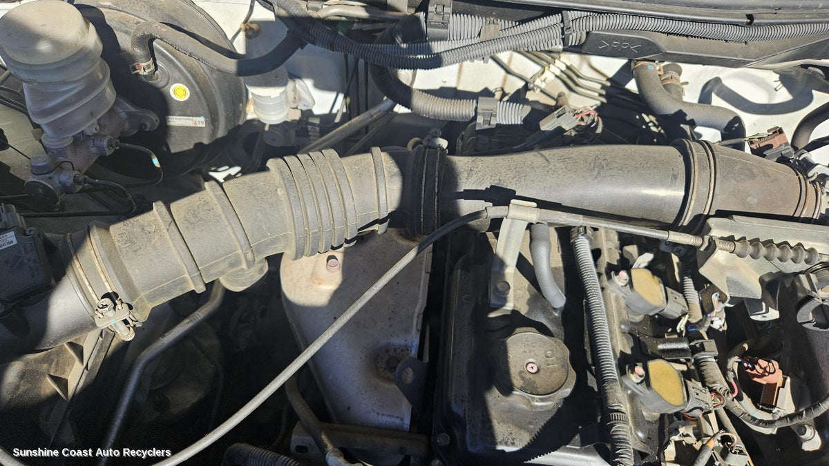 2007-2015 Mitsubishi Triton Air Cleaner Duct Hos