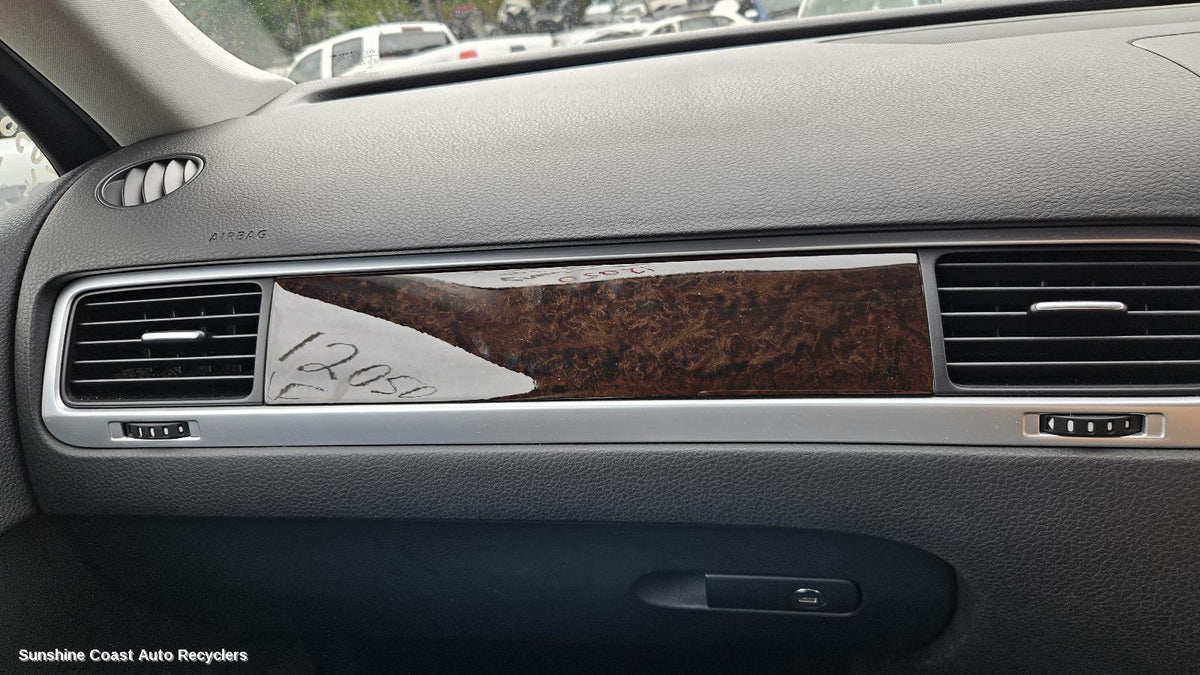2010-2018 Volkswagen Touareg Misc