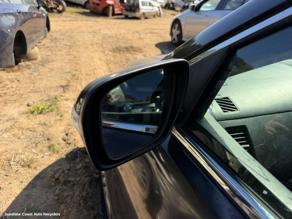 2007-2009 Mazda Cx9 Left Door Mirror