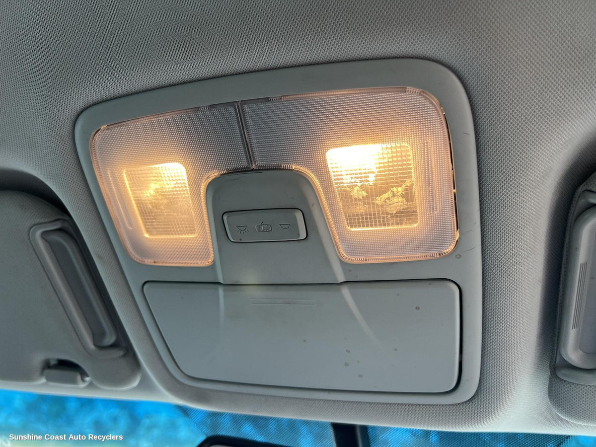 2009-2016 Hyundai Ix35 Courtesy Light