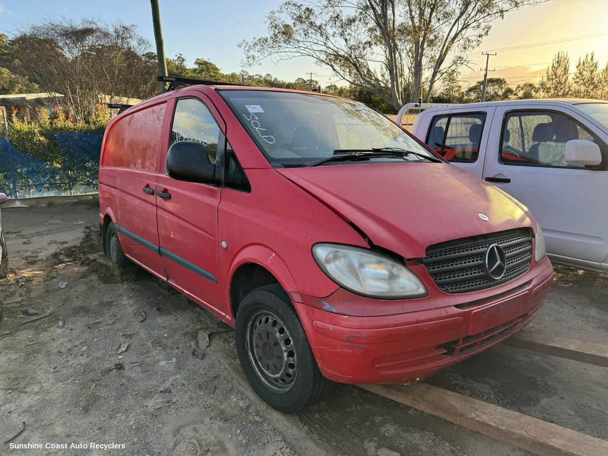 2004-2011 Mercedes Vito Bonnet