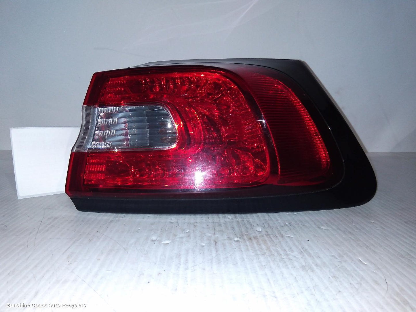 2016 Jeep Cherokee Right Taillight