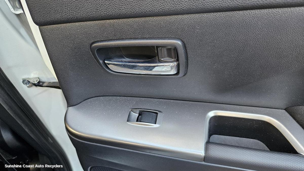 2010-2024 Mitsubishi Asx Door Handle
