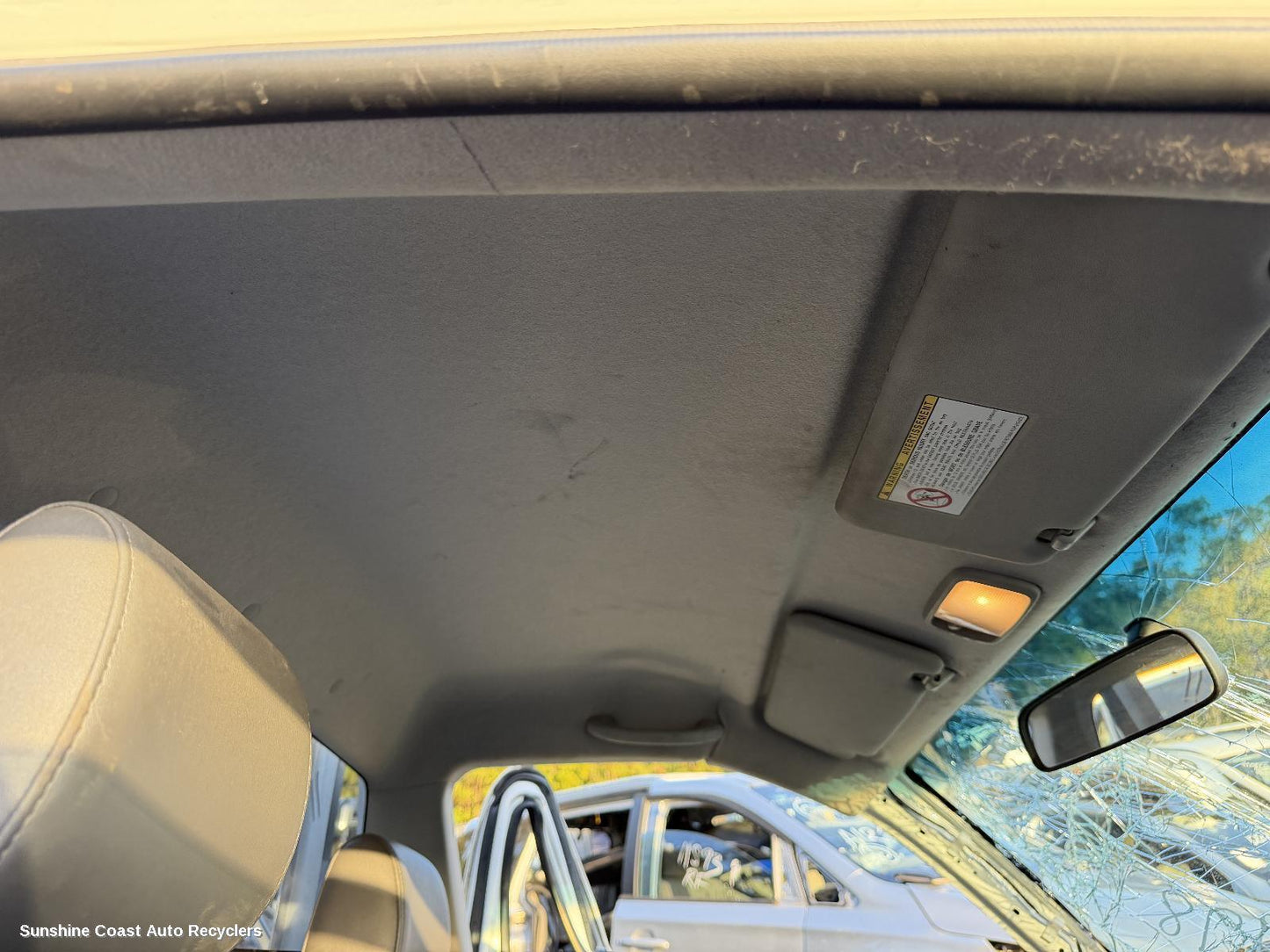 2011-2015 Toyota Hilux Hoodlining