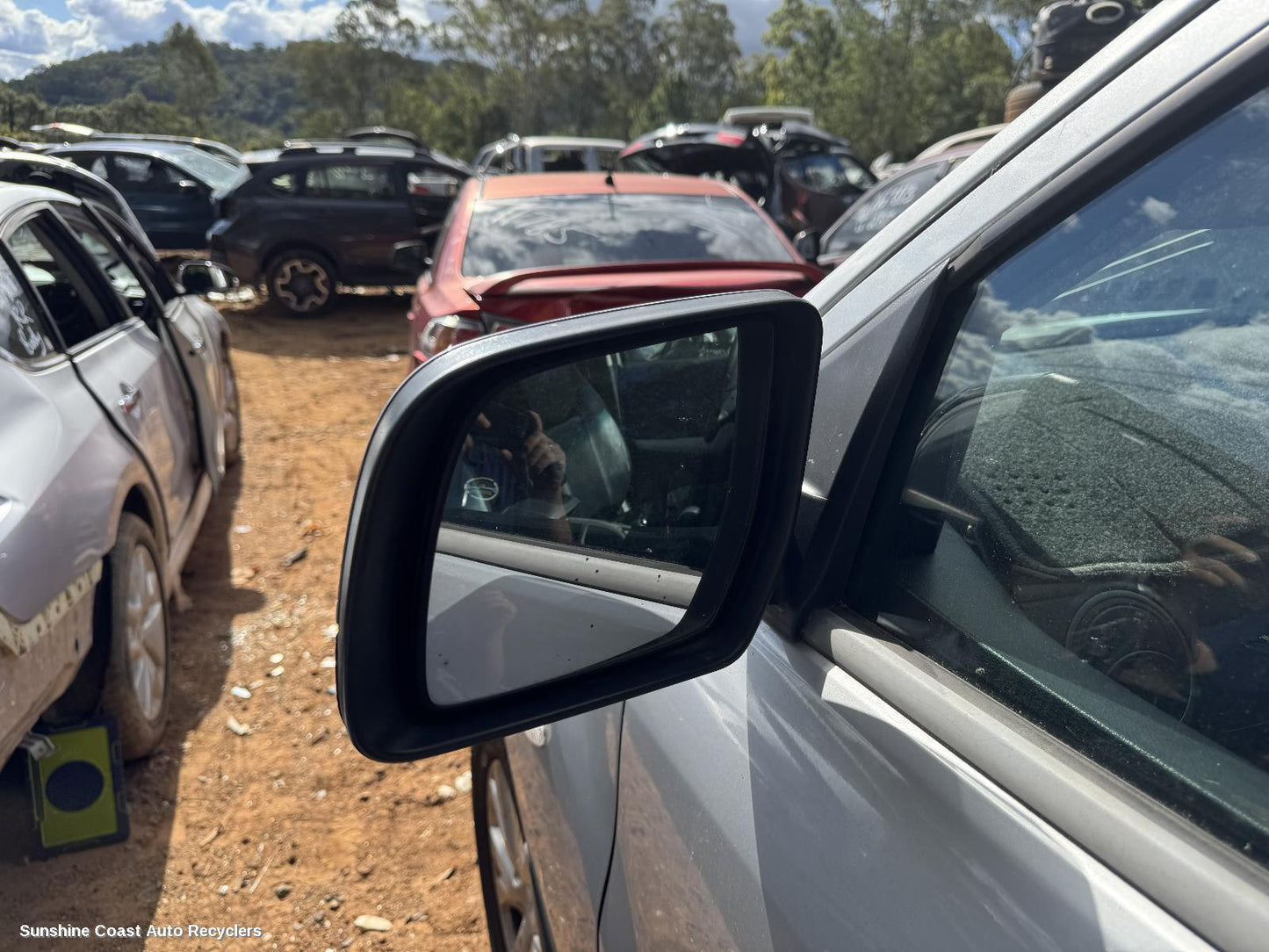 2013 Mazda Bt50 Left Door Mirror