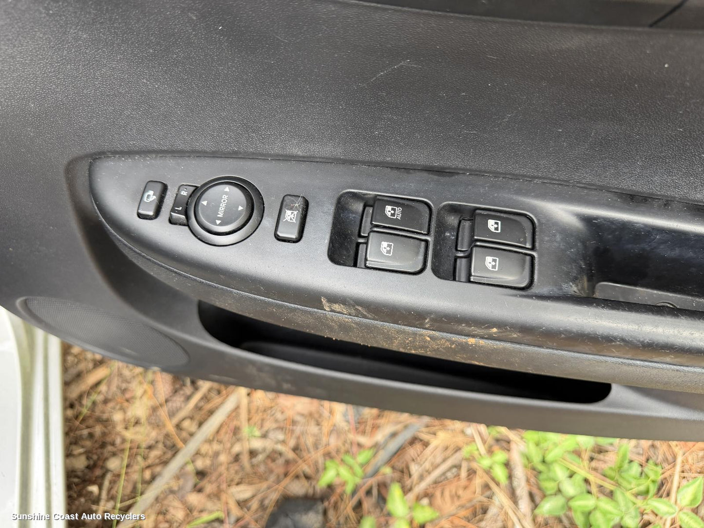 2010-2015 Hyundai I20 Pwr Dr Wind Switch