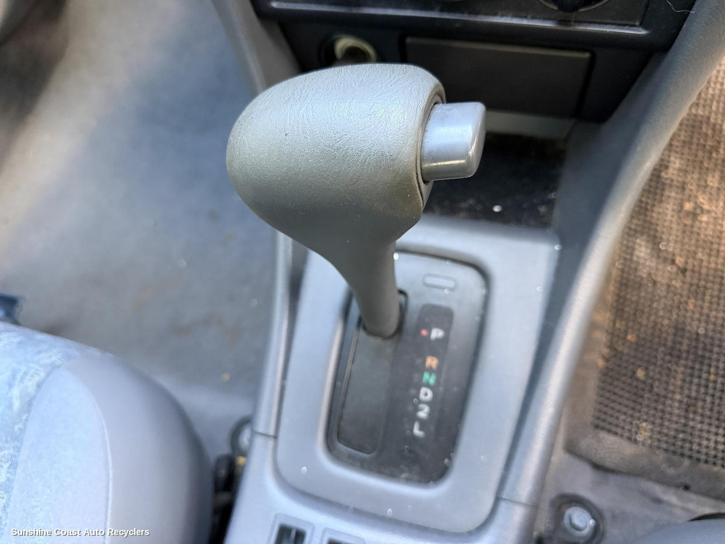 1997-2002 Toyota Camry Gear Stick Shifter