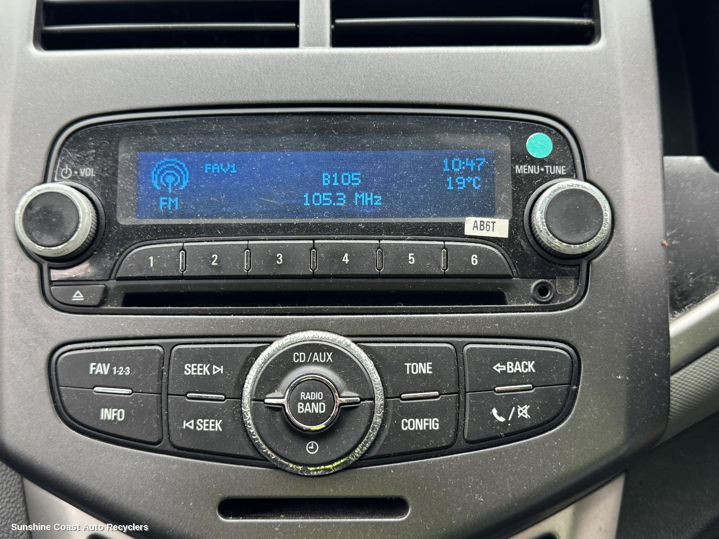 2013 Holden Barina Radio Cd Dvd Sat Tv