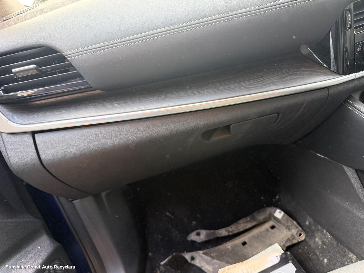 2022-2026 Nissan Xtrail Glove Box