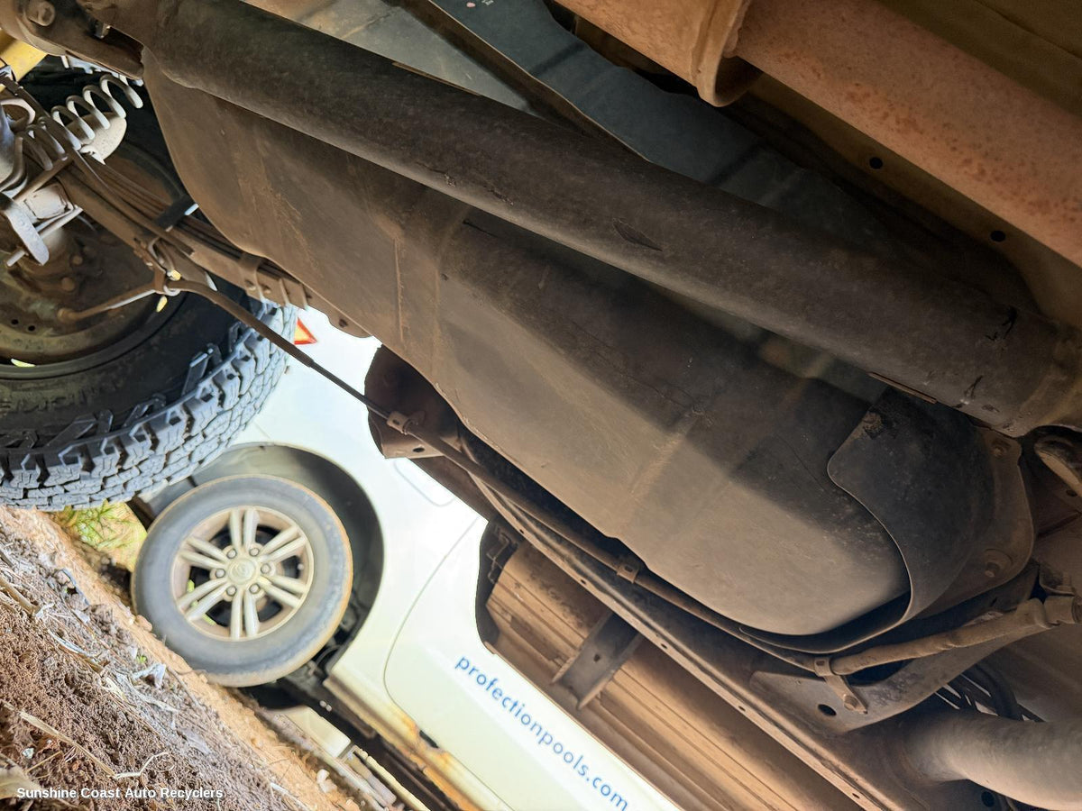 2009-2015 Mitsubishi Triton Rear Drive Shaft
