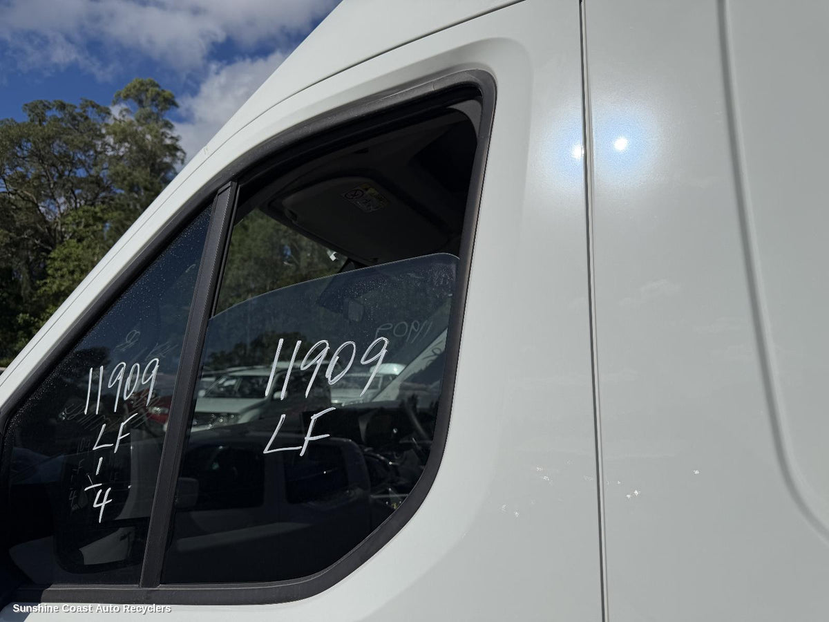 2020-2026 Ldv Deliver 9 Left Front Door Window
