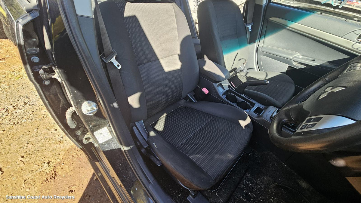 2008-2015 Mitsubishi Lancer Front Seat
