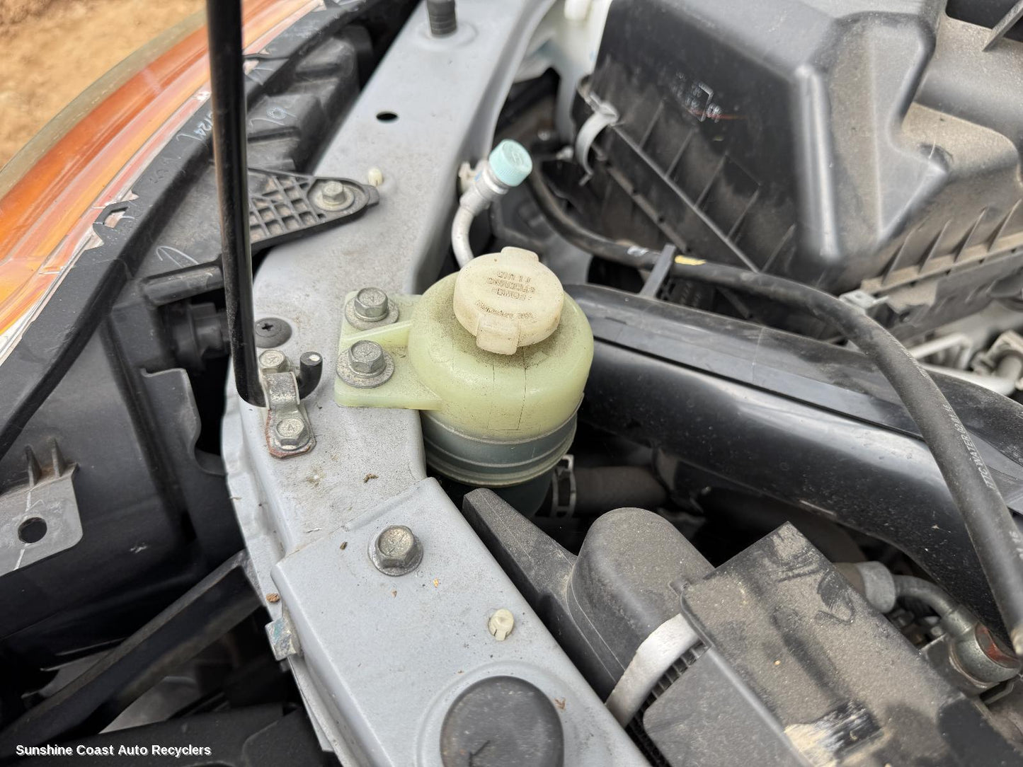 2016 Mitsubishi Triton P S Reservoir