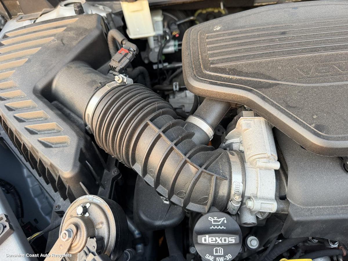 2018-2020 Holden Acadia Air Cleaner Duct Hos