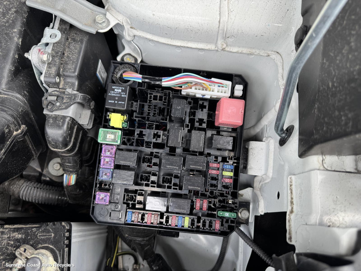 2010-2024 Mitsubishi Asx Fuse Box