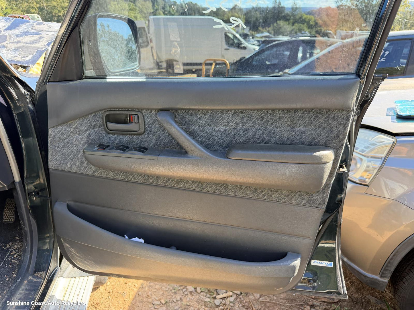 1990-1998 Toyota Landcruiser Door Handle