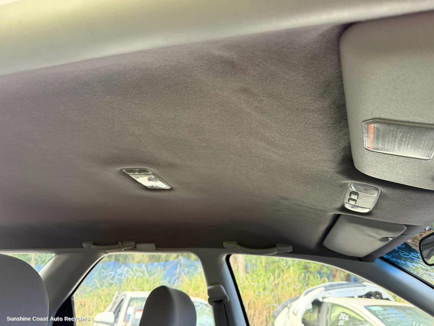 1997-2002 Toyota Camry Courtesy Light