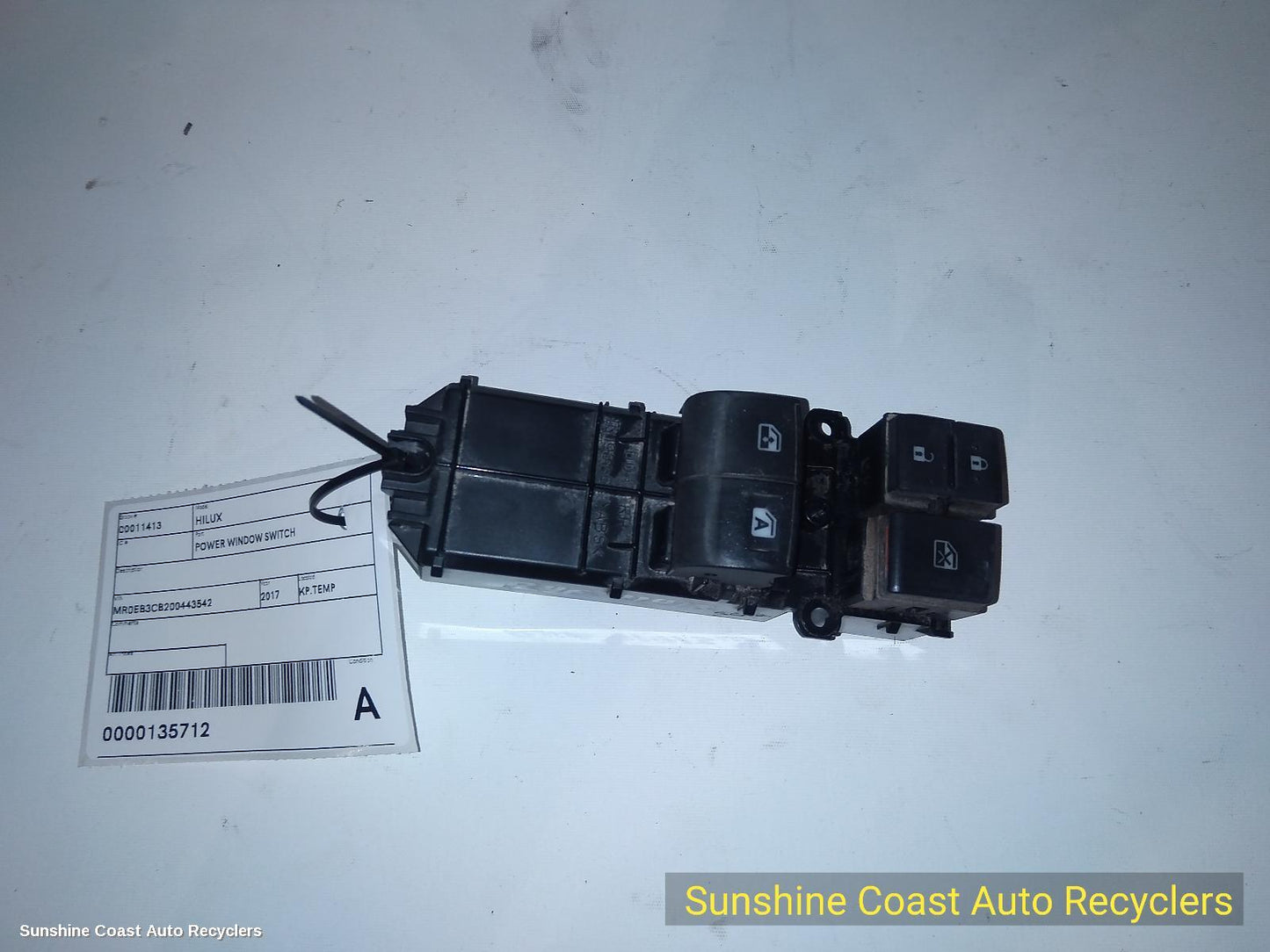 2015-2025 Toyota Hilux Pwr Dr Wind Switch