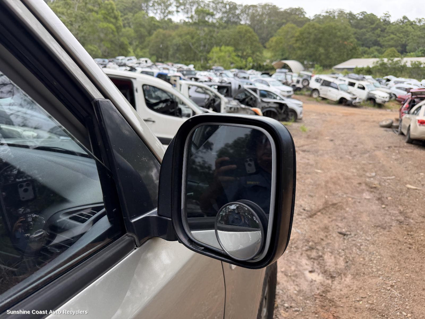 2000-2006 Mitsubishi Pajero Right Door Mirror