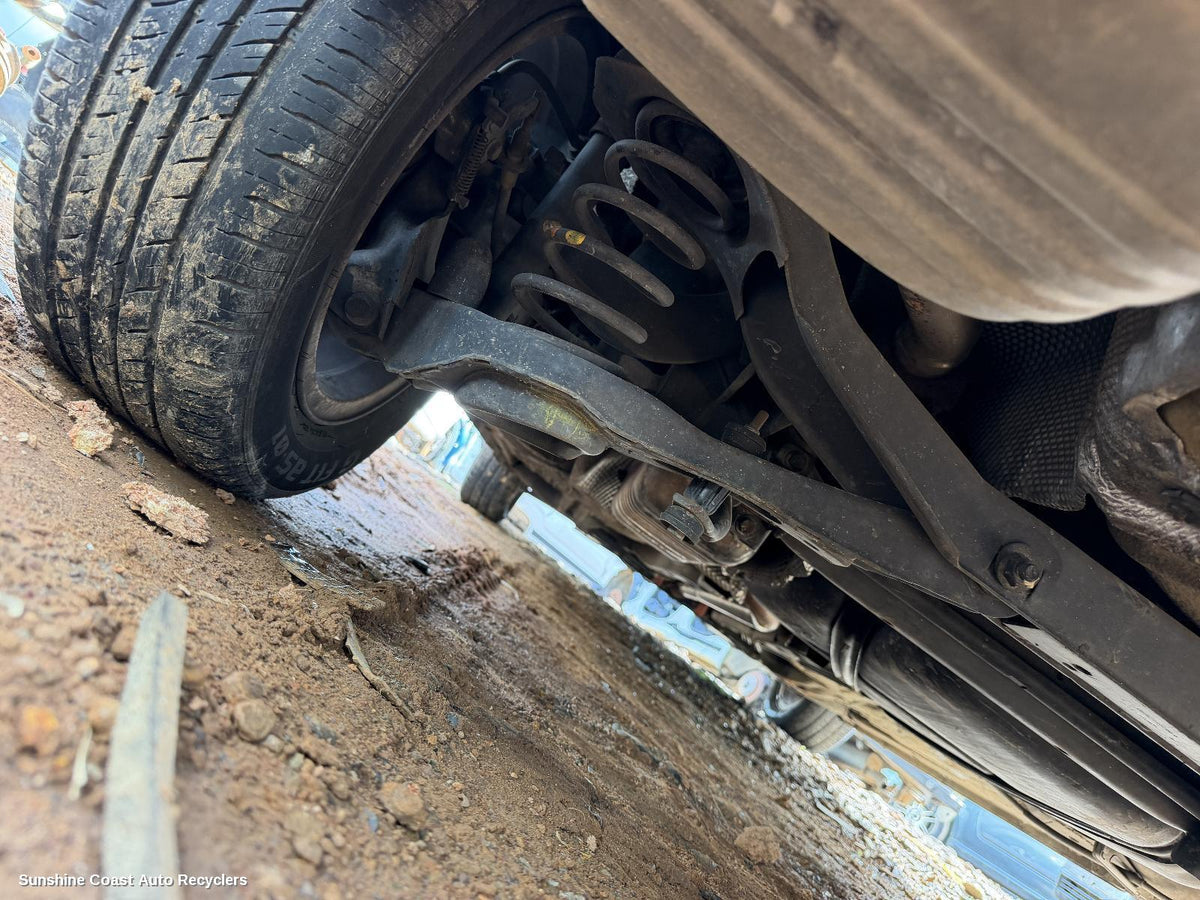 2001-2005 Ford Focus Left Rear Trailing Arm