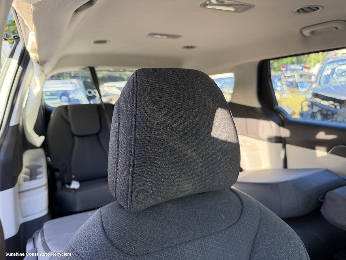 2020-2026 Kia Carnival/grand Carnival Headrest