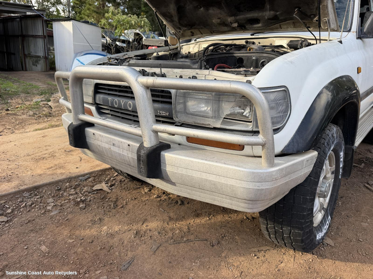 1990-1998 Toyota Landcruiser Front Bumper