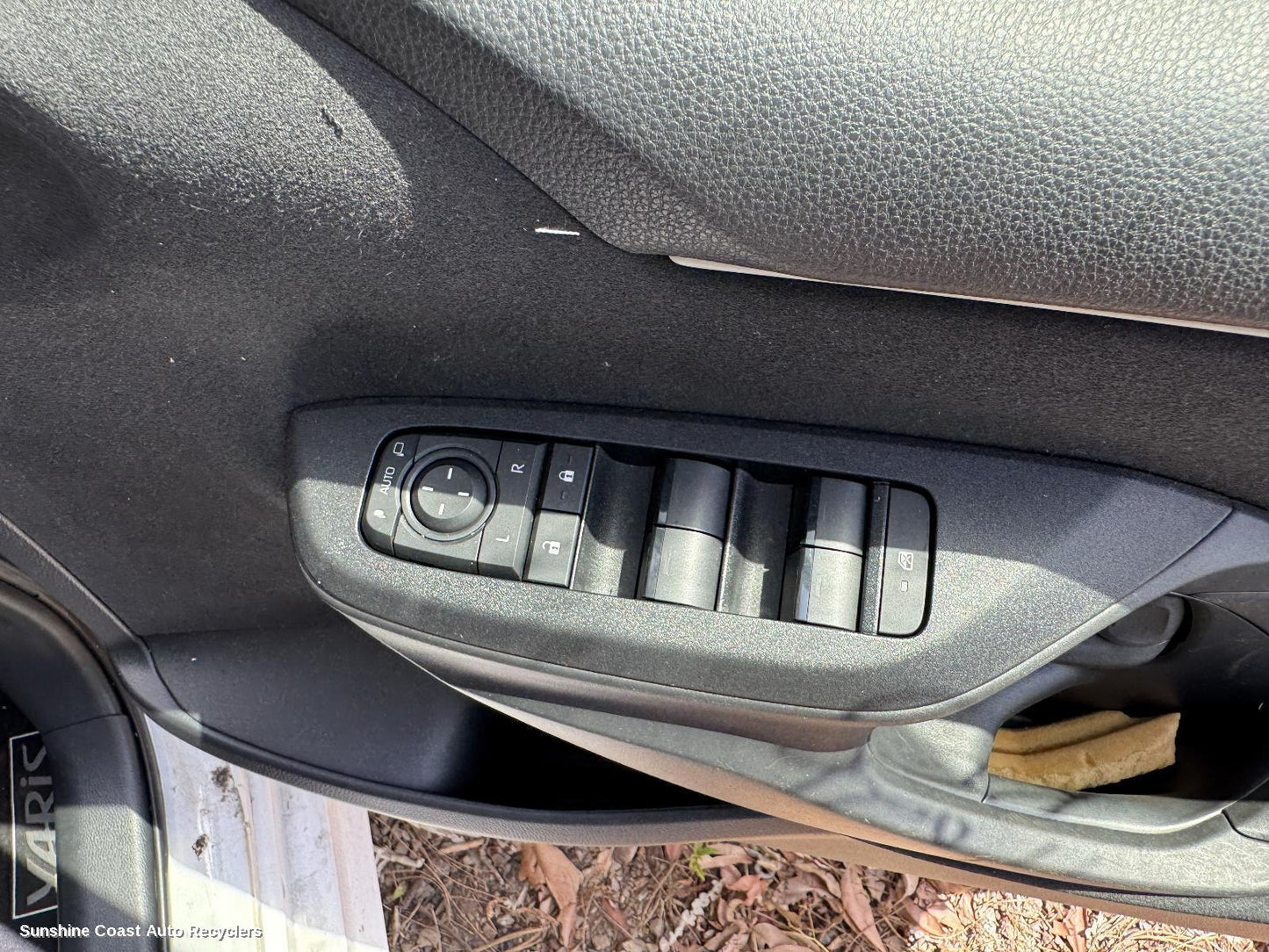 2024 Toyota Yaris Pwr Dr Wind Switch