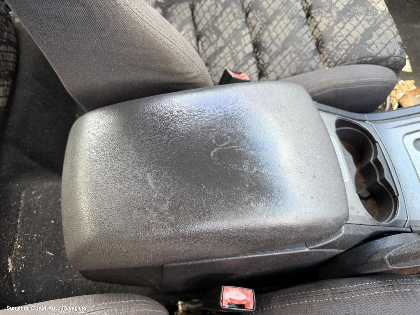 2006 Ford Falcon Console