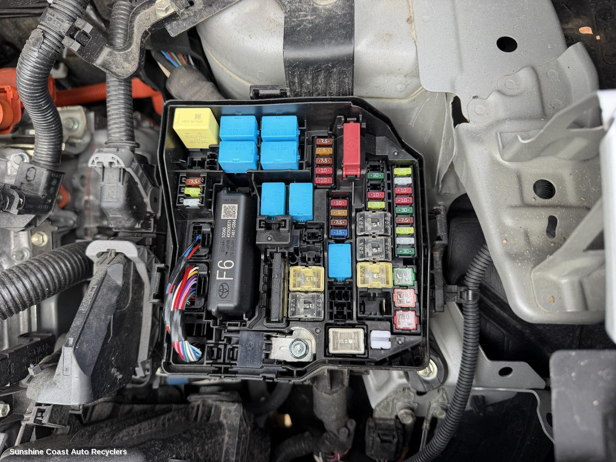 2020-2026 Toyota Yaris Cross Fuse Box