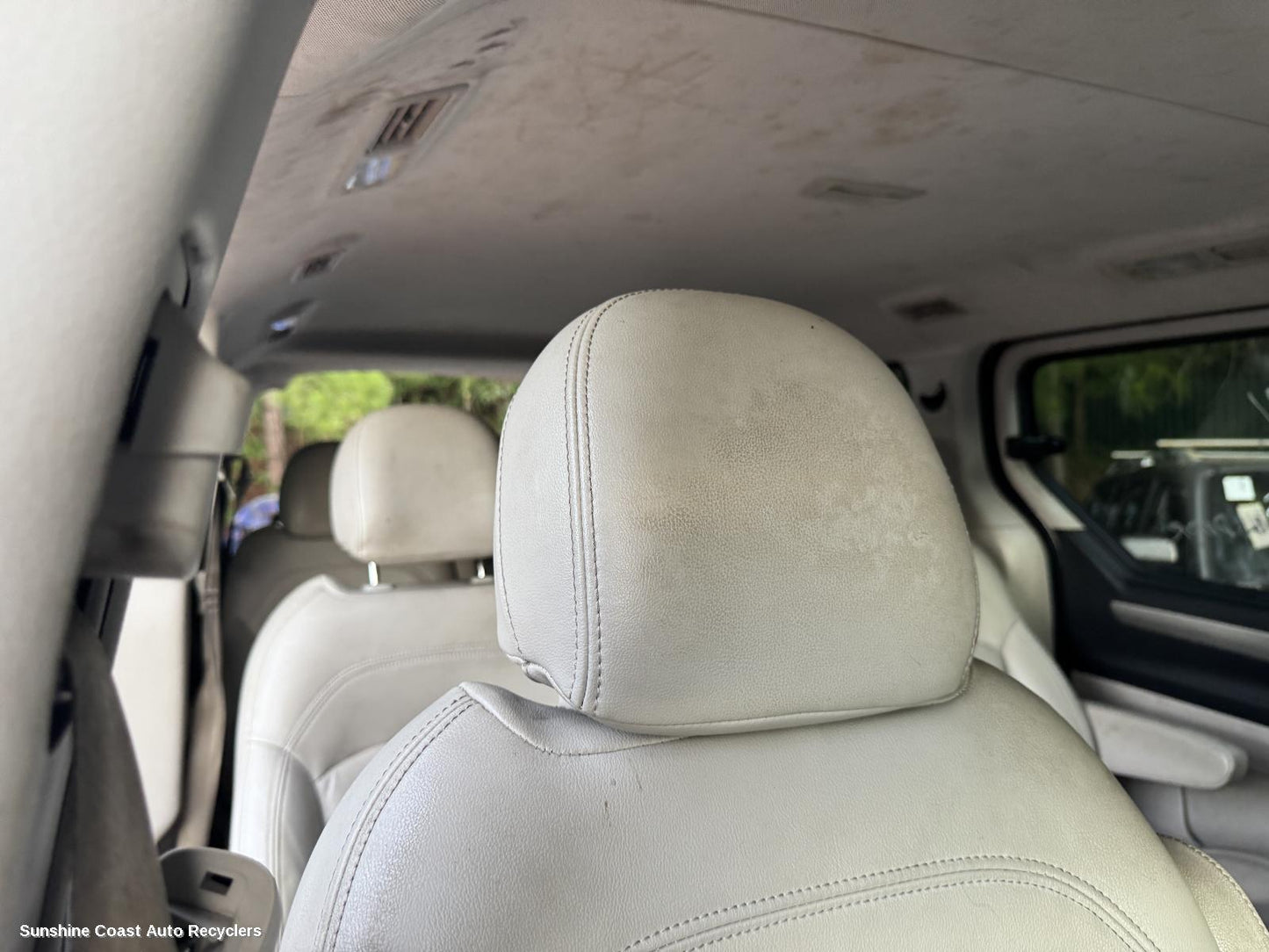 2015-2025 Ldv G10 Headrest