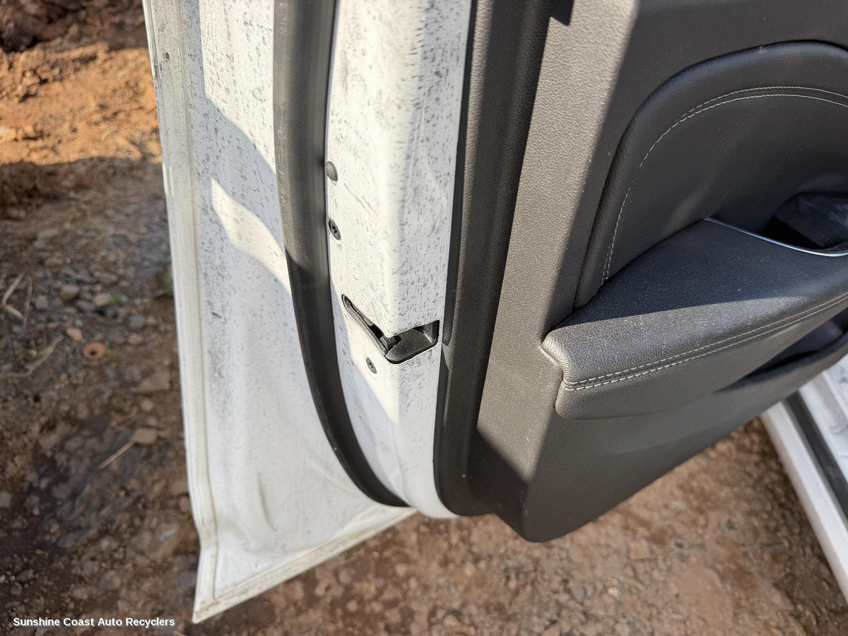 2017-2020 Holden Commodore Door Boot Gate Lock