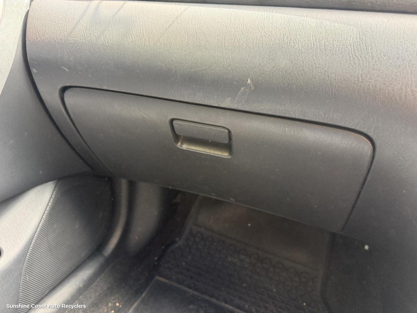 2001-2007 Toyota Corolla Glove Box