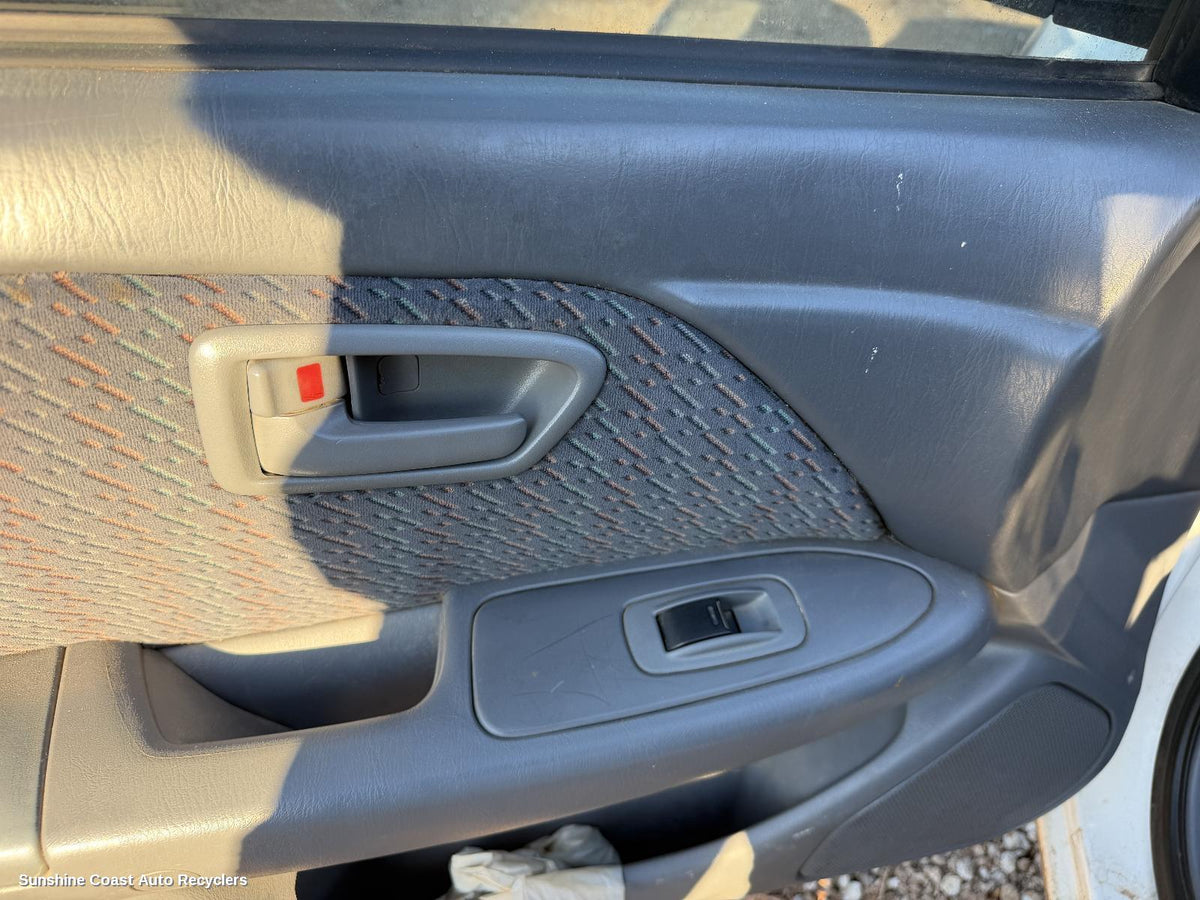 1997-2002 Toyota Camry Pwr Dr Wind Switch