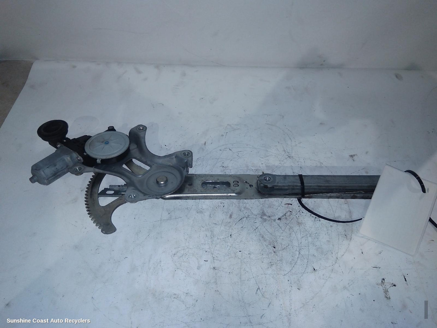 2015 Toyota Rav4 Left Front Window Reg Motor