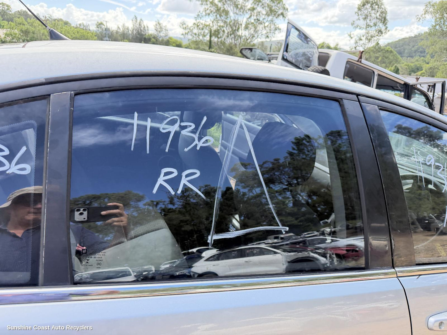 2006-2013 Holden Commodore Right Rear Door Window