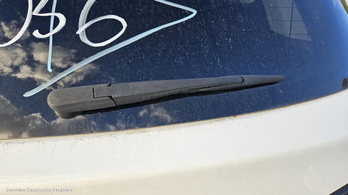 2010-2024 Mitsubishi Asx Wiper Arm