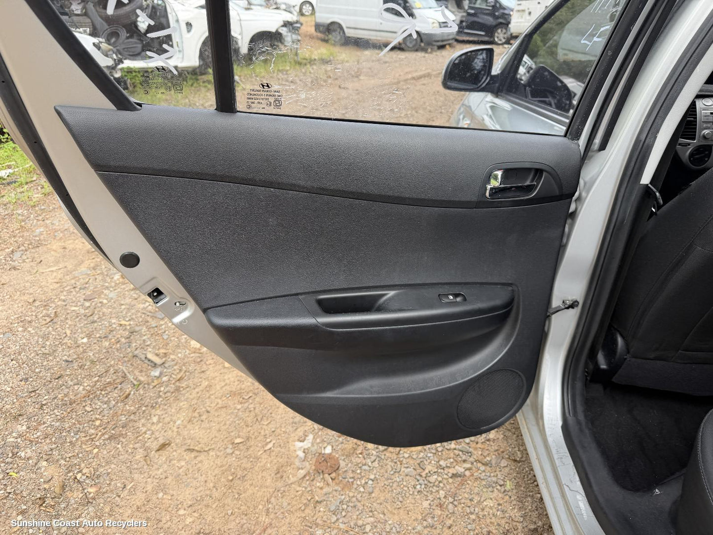 2010-2015 Hyundai I20 Door Trim