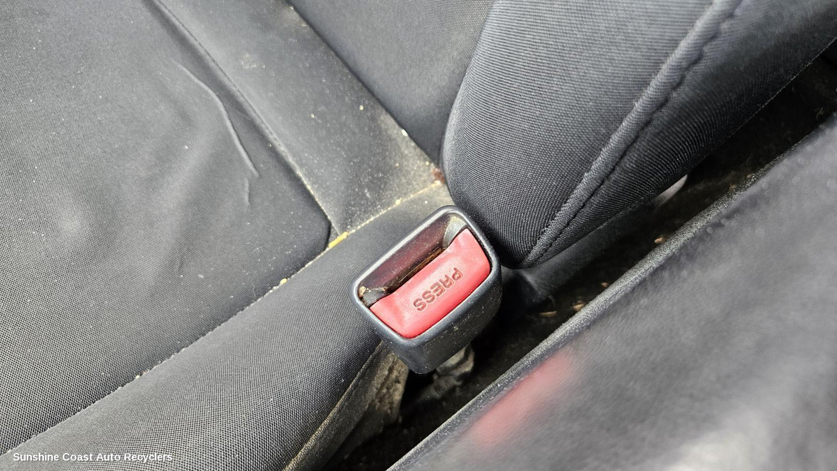 2007-2012 Hyundai I30 Seatbelt Stalk
