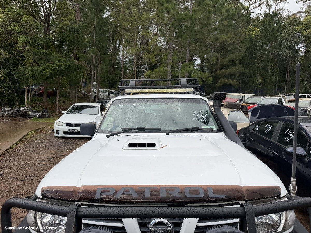 1997-2004 Nissan Patrol Bonnet
