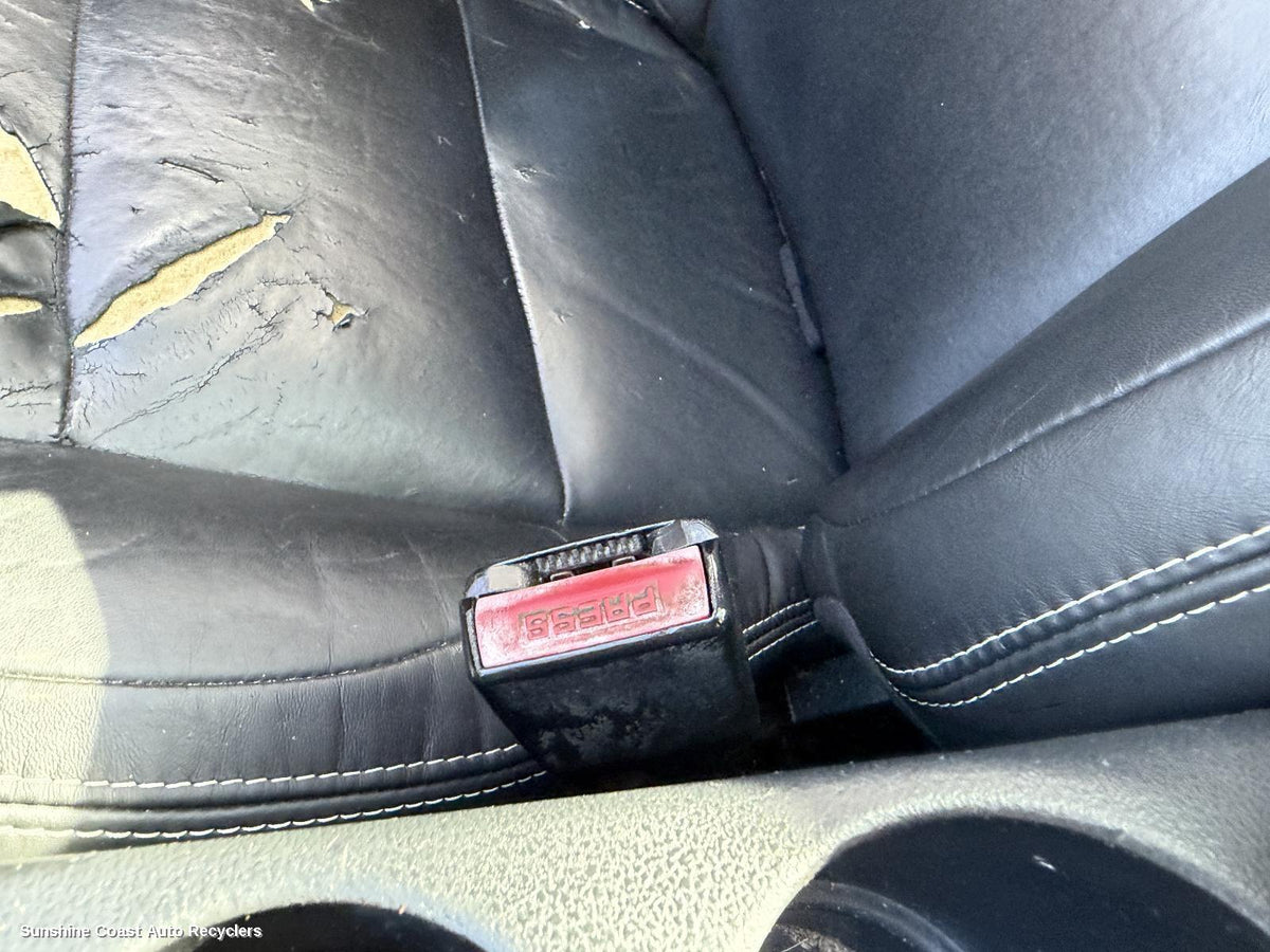 2007-2014 Nissan Dualis Seatbelt Stalk