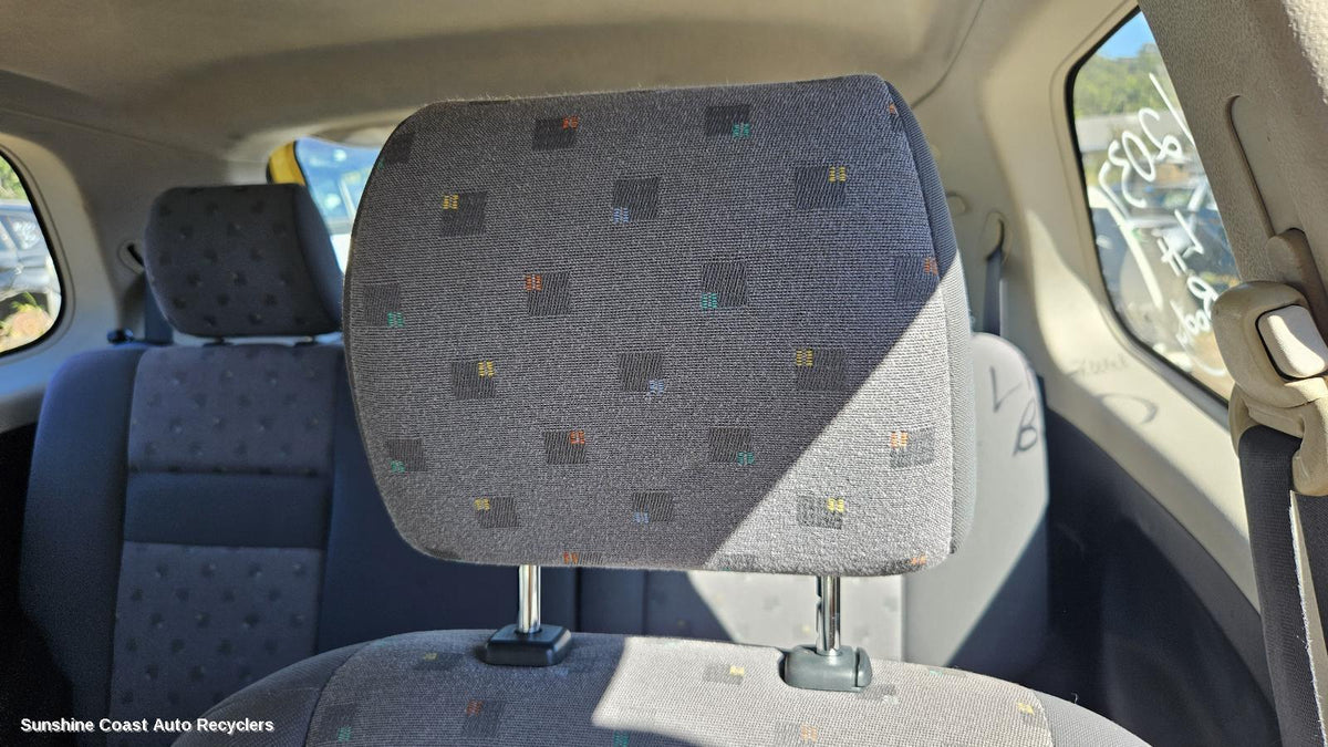 2002-2005 Hyundai Getz Headrest