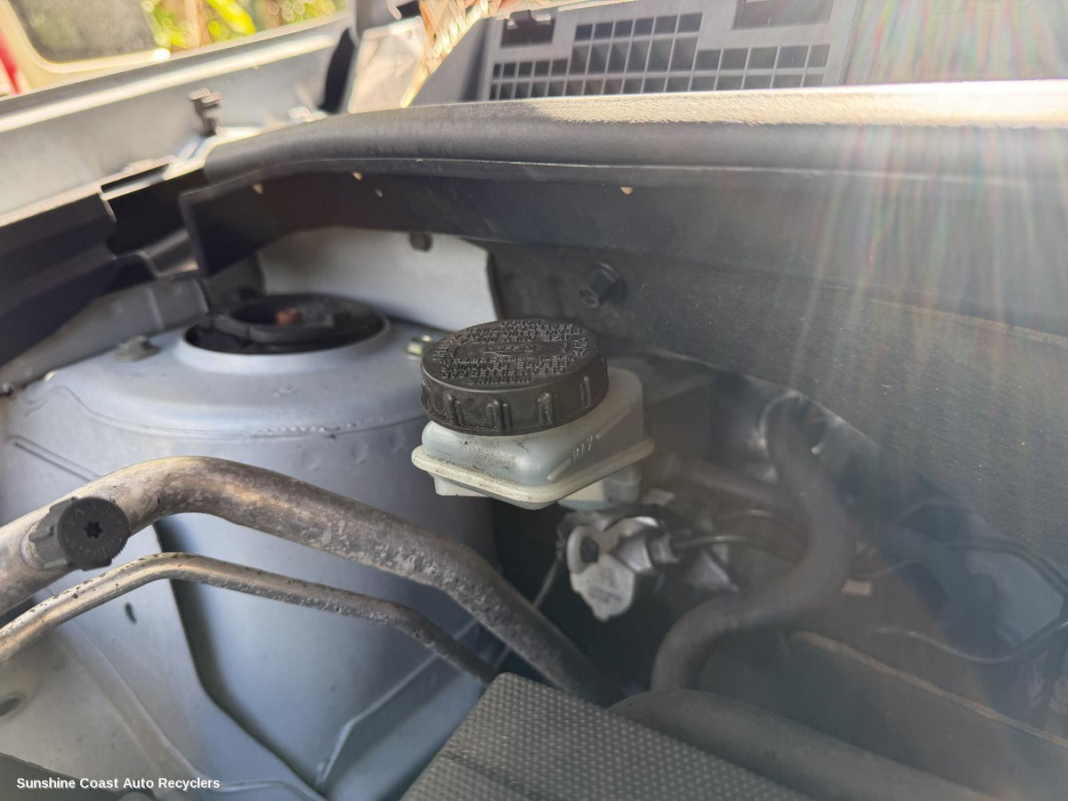 2007-2014 Nissan Dualis Master Cylinder
