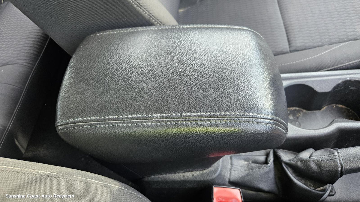 2012-2015 Ford Focus Console