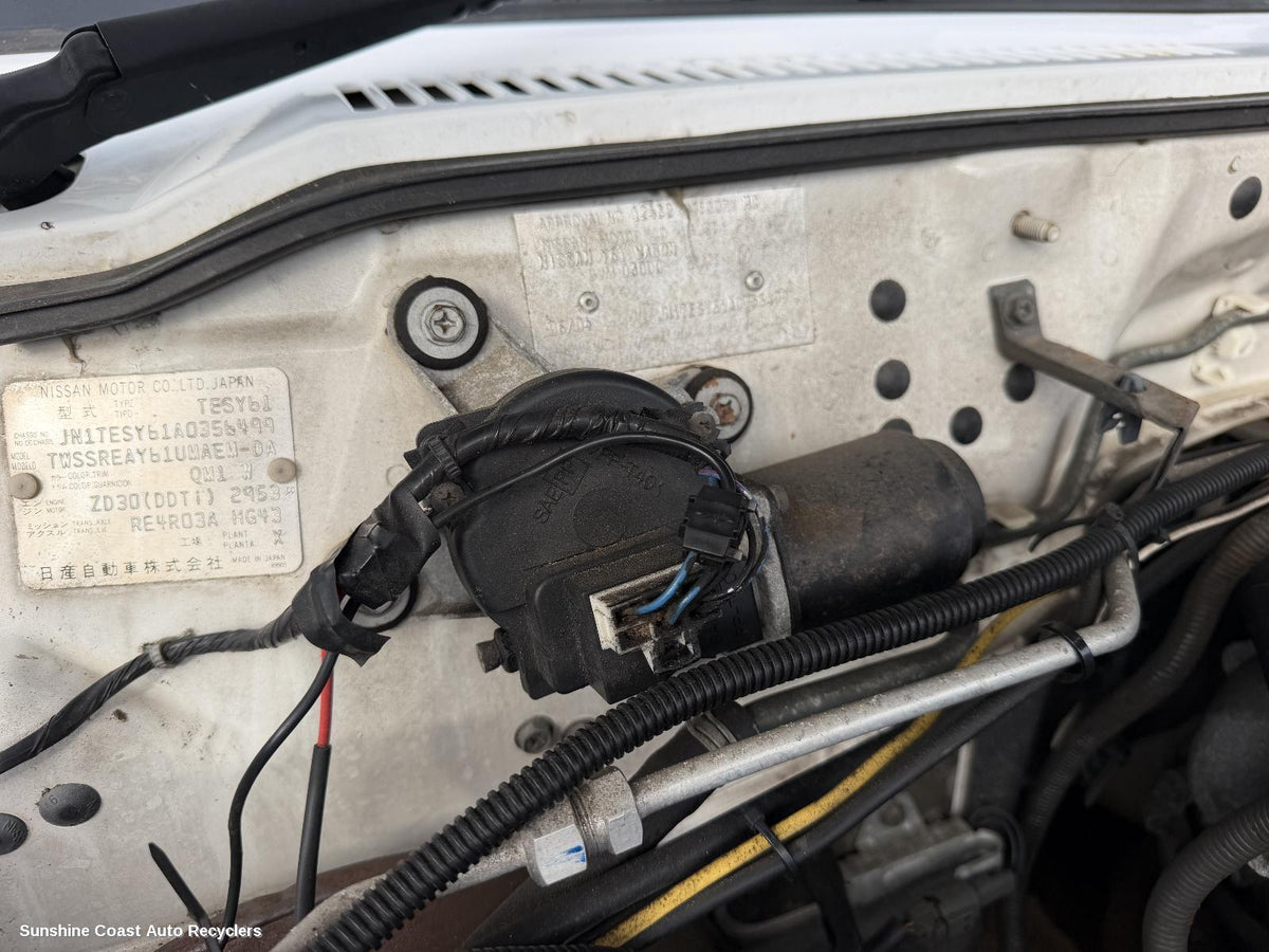 1997-2017 Nissan Patrol Wiper Motor