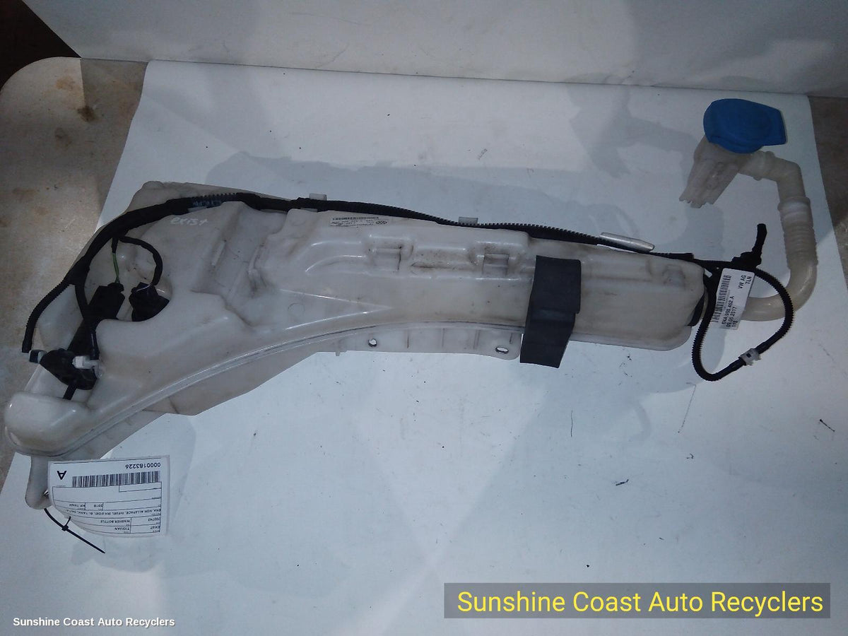 2016-2024 Volkswagen Tiguan Washer Bottle