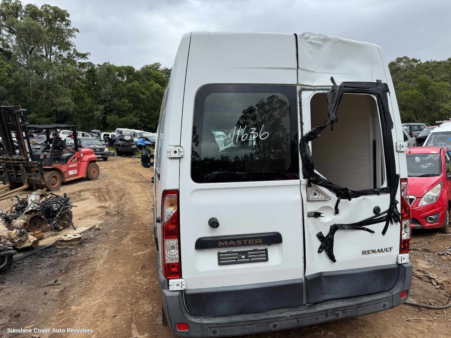 2011-2026 Renault Master Rear Garnish