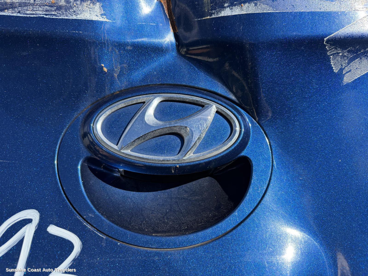 2011-2019 Hyundai Accent Tailgate Handle