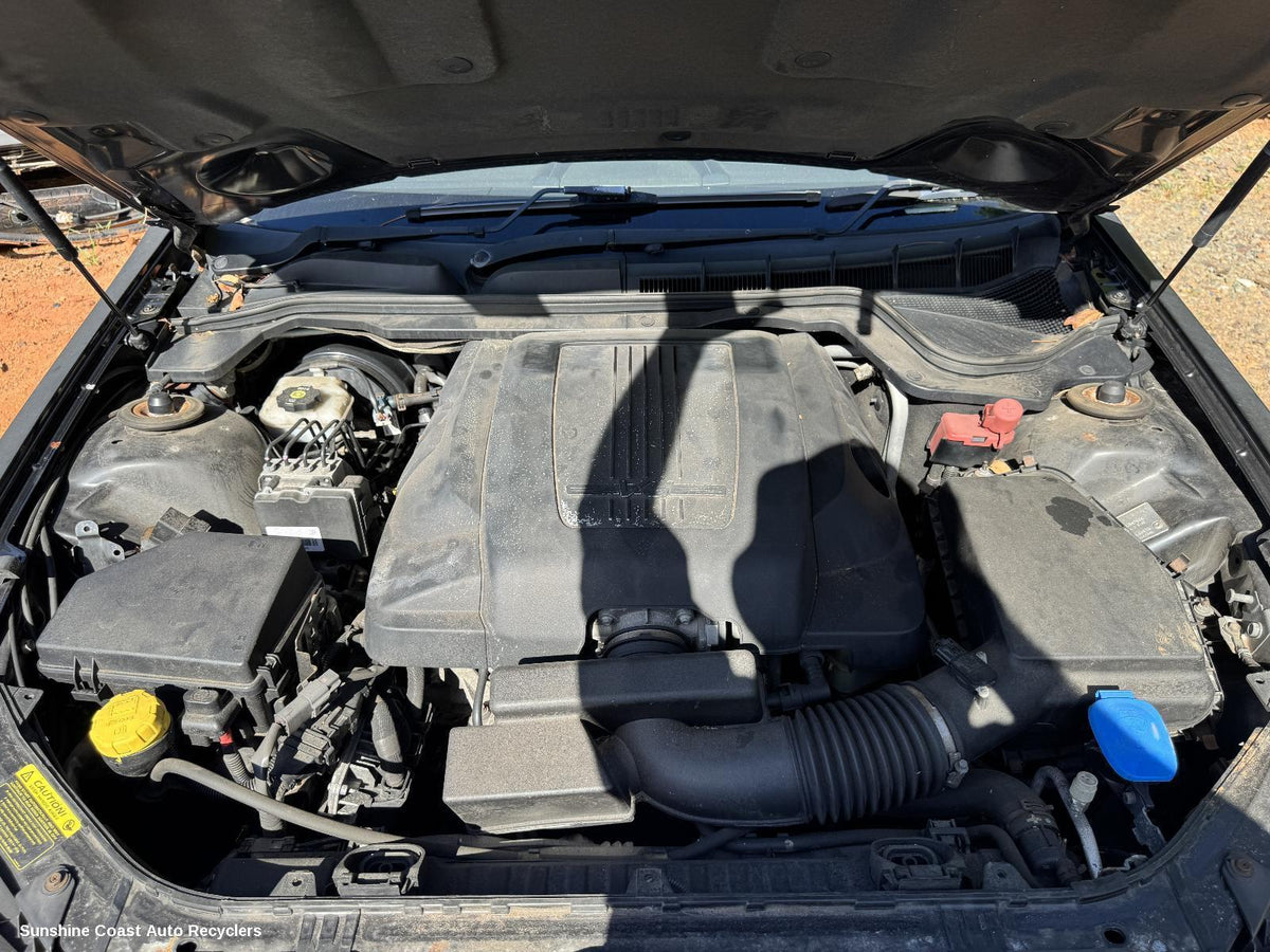 2006-2013 Holden Commodore Console