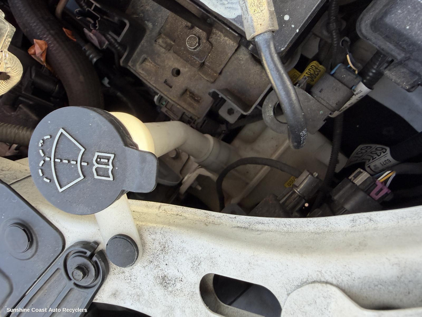 2013-2020 Holden Trax Washer Bottle